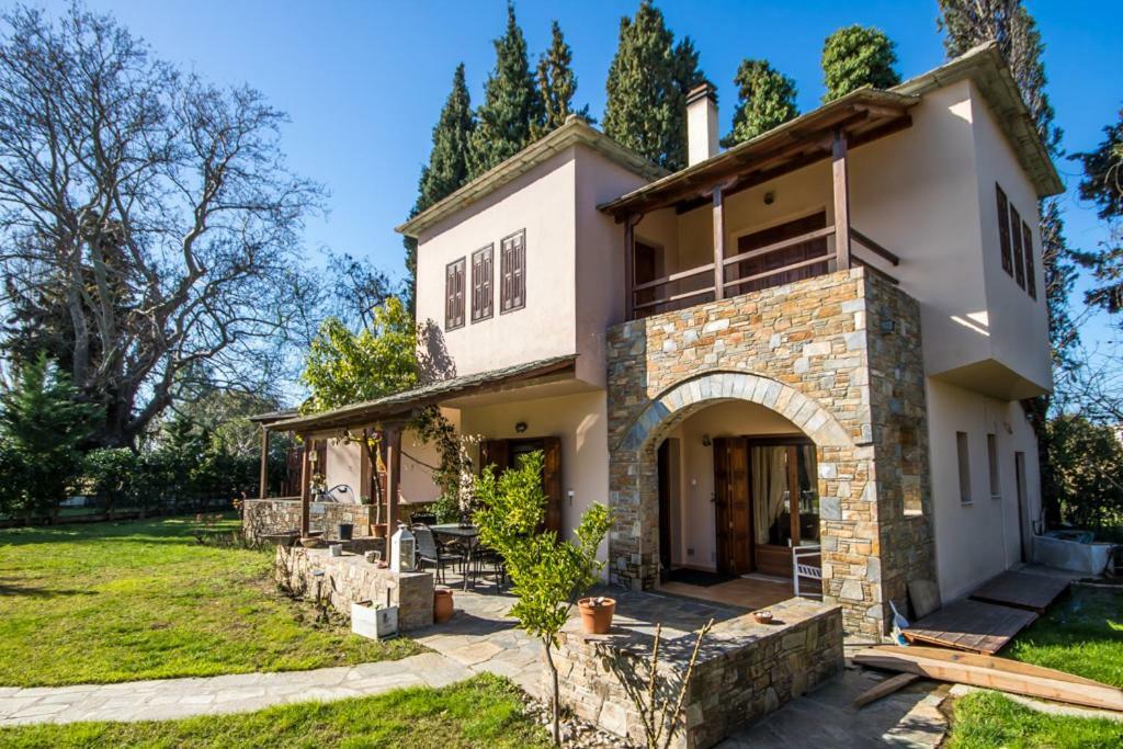 Luxury Villa Helios Koropi Exterior foto